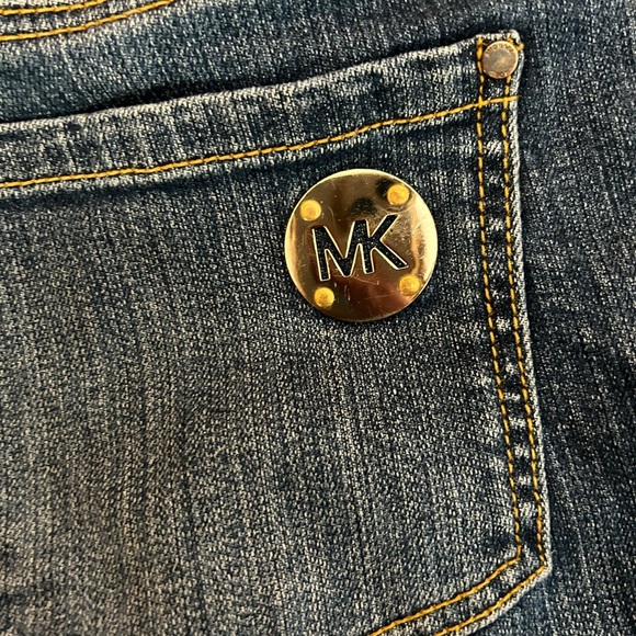 Michael Kors Woman’s Size 6 Jeans - Picture 3 of 11